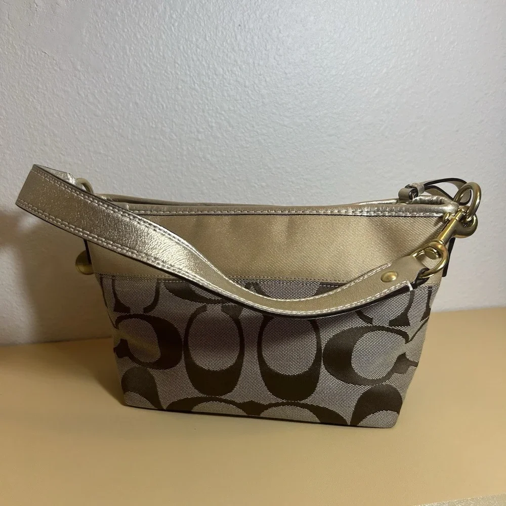 Coach Y2K Signature Canvas Jacquard Baguette 2007 Shoulder Bag/Purse Gold Hardwa